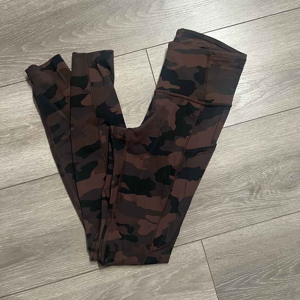 Lululemon Athletica Fast and Free Camouflage Leggings